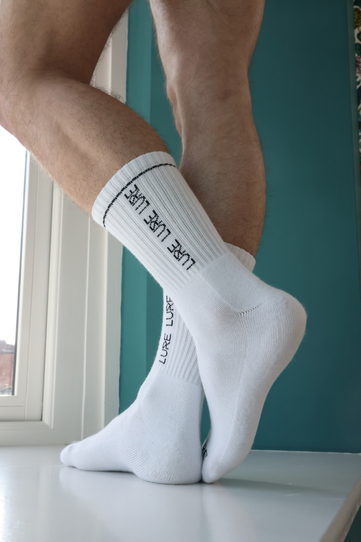 Lure Lineup Socks - White/Black